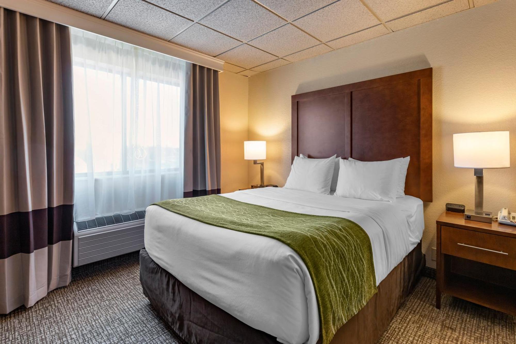 Comfort Inn & Suites Gateway To Glacier National Park Shelby Εξωτερικό φωτογραφία
