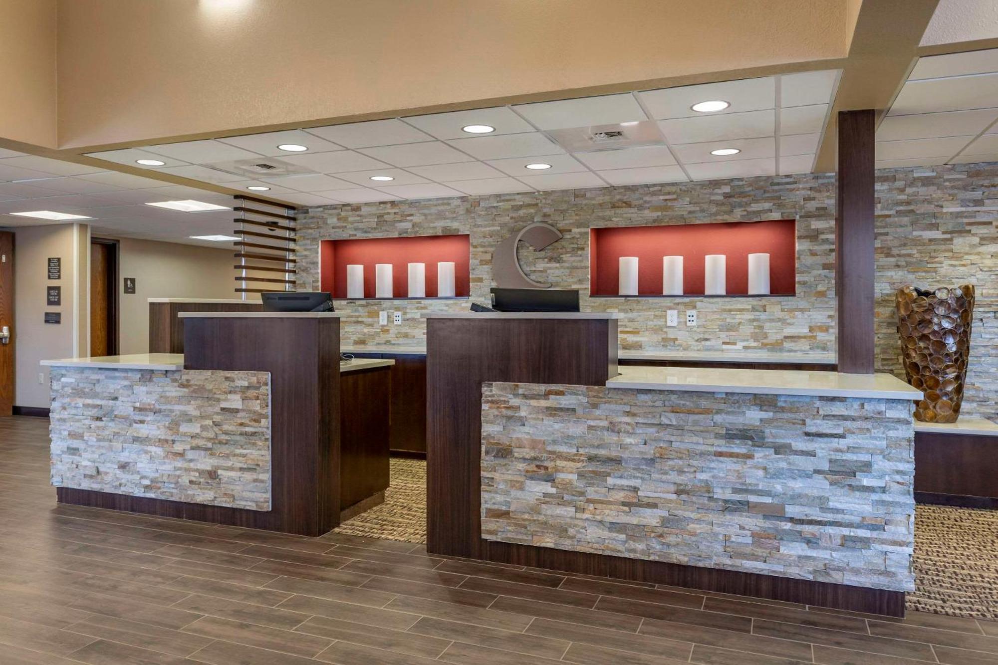Comfort Inn & Suites Gateway To Glacier National Park Shelby Εξωτερικό φωτογραφία